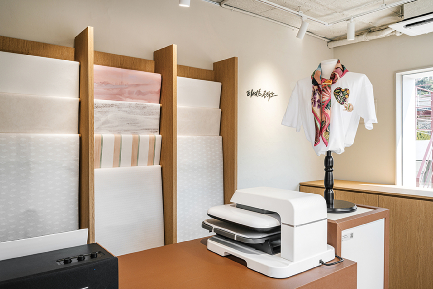 6_2층 티셔츠 공작소.jpg