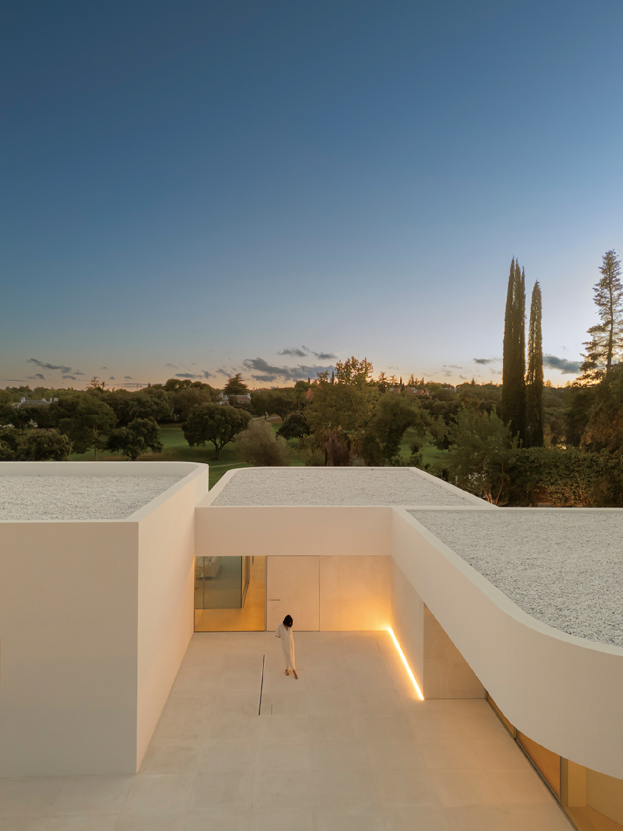 FRAN SILVESTRE ARQUITECTOS_VILLA 18 CASA EN LA MORALEJA_IMAGES HIGH_0019.jpg