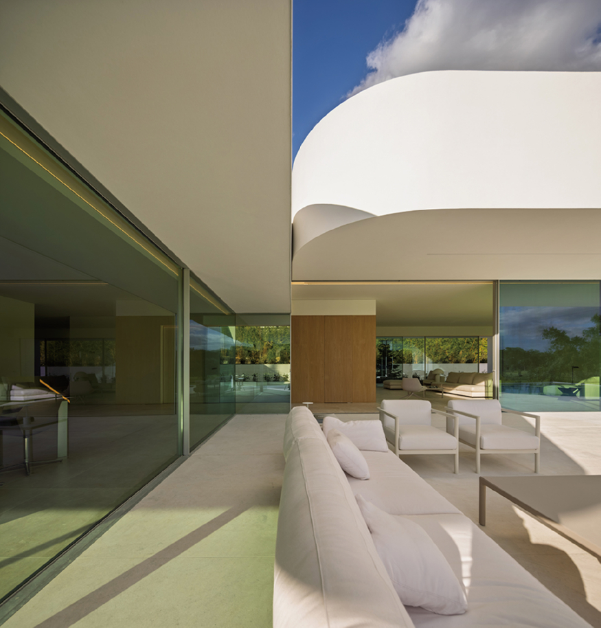 FRAN SILVESTRE ARQUITECTOS_VILLA 18 CASA EN LA MORALEJA_IMAGES HIGH_005.jpg