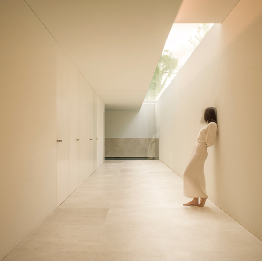 FRAN SILVESTRE ARQUITECTOS_VILLA 18 CASA EN LA MORALEJA_IMAGES HIGH_0013.jpg