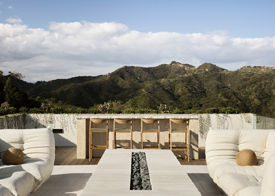 35-1414-Donhill-Drive-modern-Beverly-Hills-mansion-luxury-resort-style-terrace-with-elegant-sofas-fire-pit-&-dining-bar-with-views.jpg