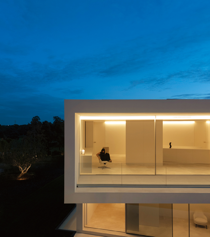 FRAN SILVESTRE ARQUITECTOS_VILLA LAVAN HOUSE IN LA MORALEJA_IMAGES_042.jpg