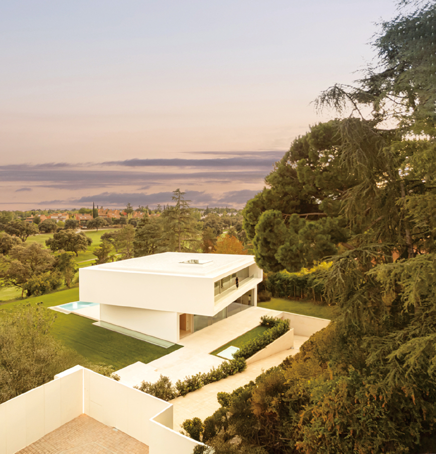 FRAN SILVESTRE ARQUITECTOS_VILLA LAVAN HOUSE IN LA MORALEJA_IMAGES_015.jpg